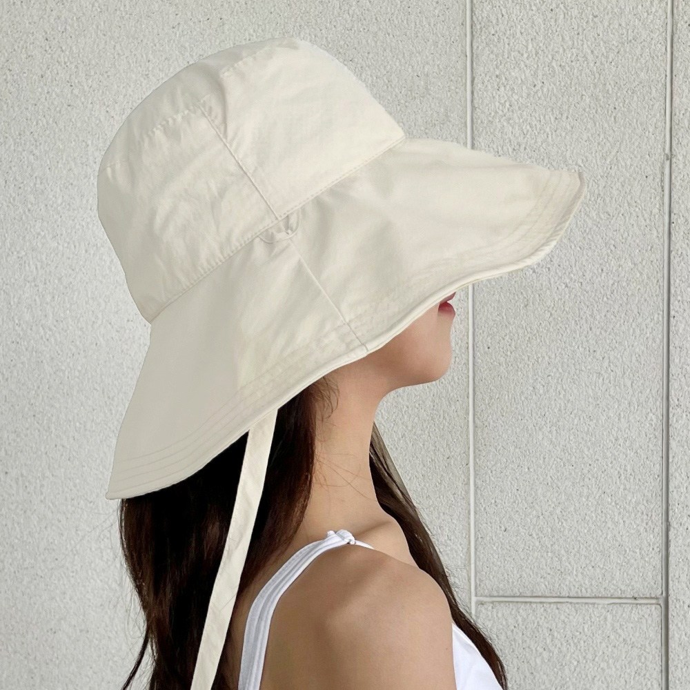 여름 모자는 얼굴 그늘보다 오래 쓰는 착용감이 먼저예요 🧢