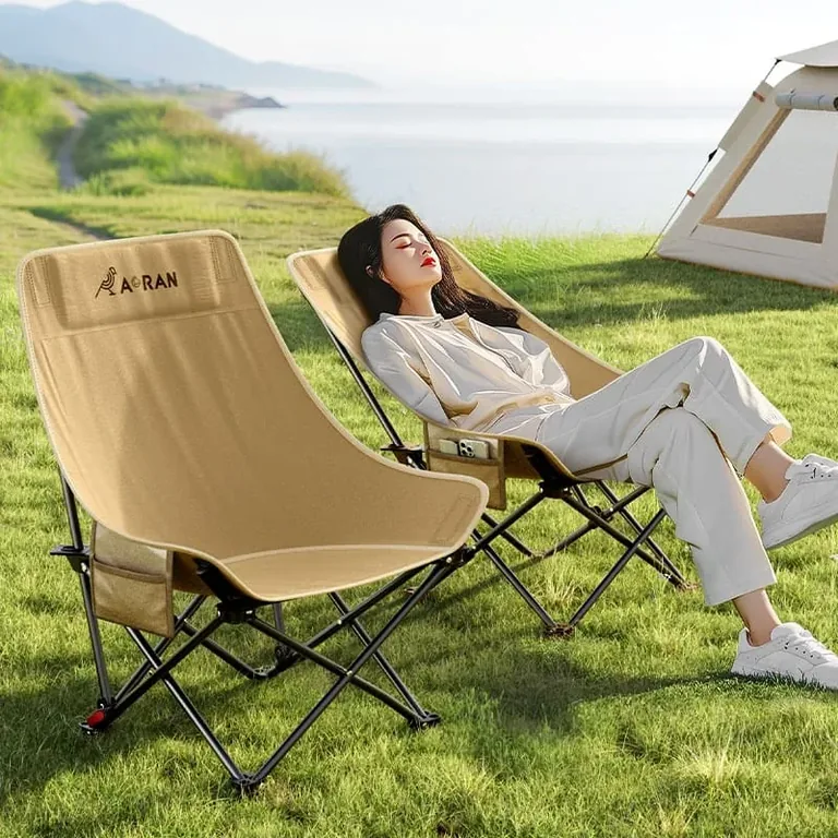 캠핑의자와 돗자리, 가볍게 나갈 때 먼저 챙길 건? 🏕️